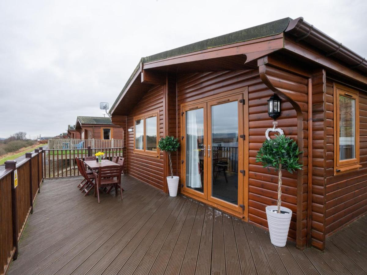 Chalet Loch Leven Lodge 12 By Interhome Kinross Exterior photo