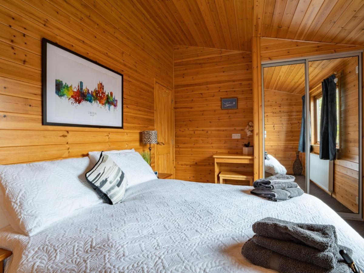 Chalet Loch Leven Lodge 12 By Interhome Kinross Exterior photo